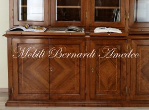 Removable classic style bookcase made of walnut wood with closed and glass doors